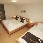 Berg & 
